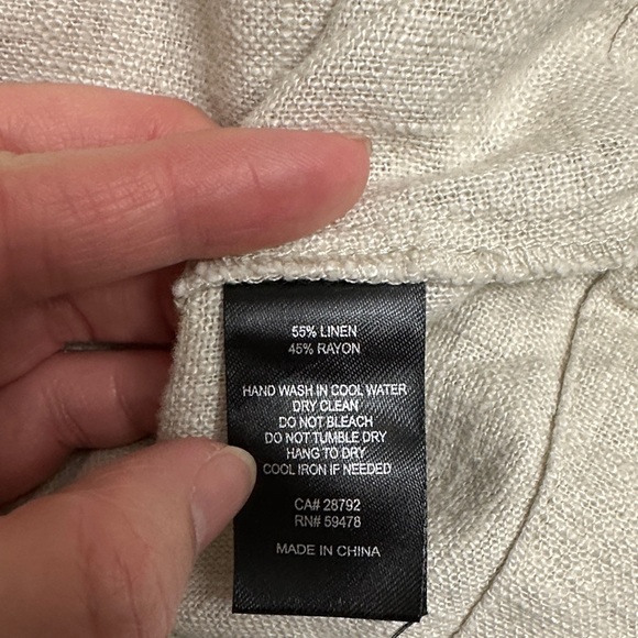 House of Harlow 1960 Beige linen 2 piece matching set - Picture 10 of 11